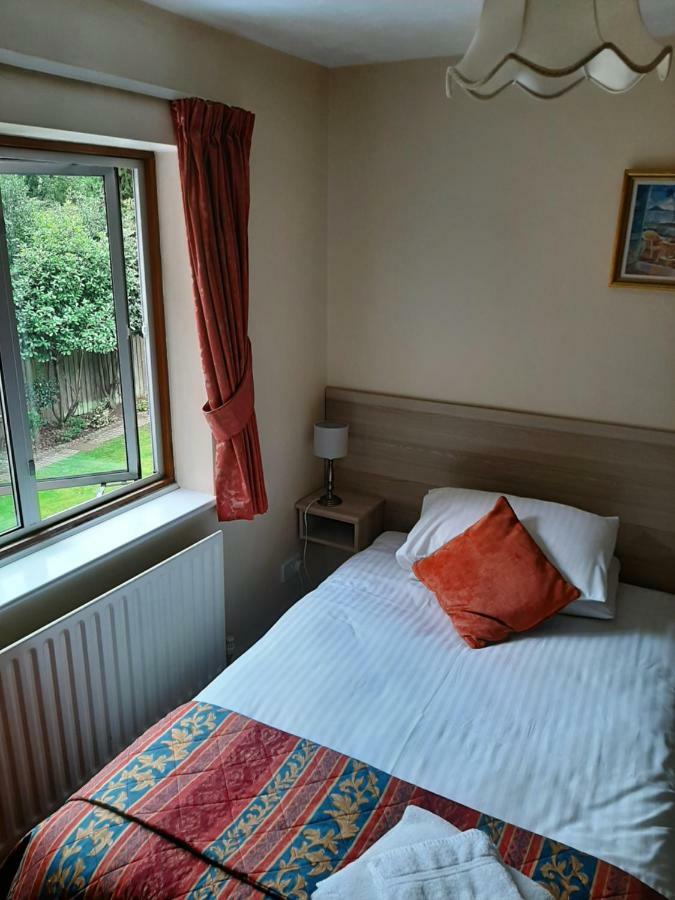The Pilgrim'S Guest House Newbury  Eksteriør bilde