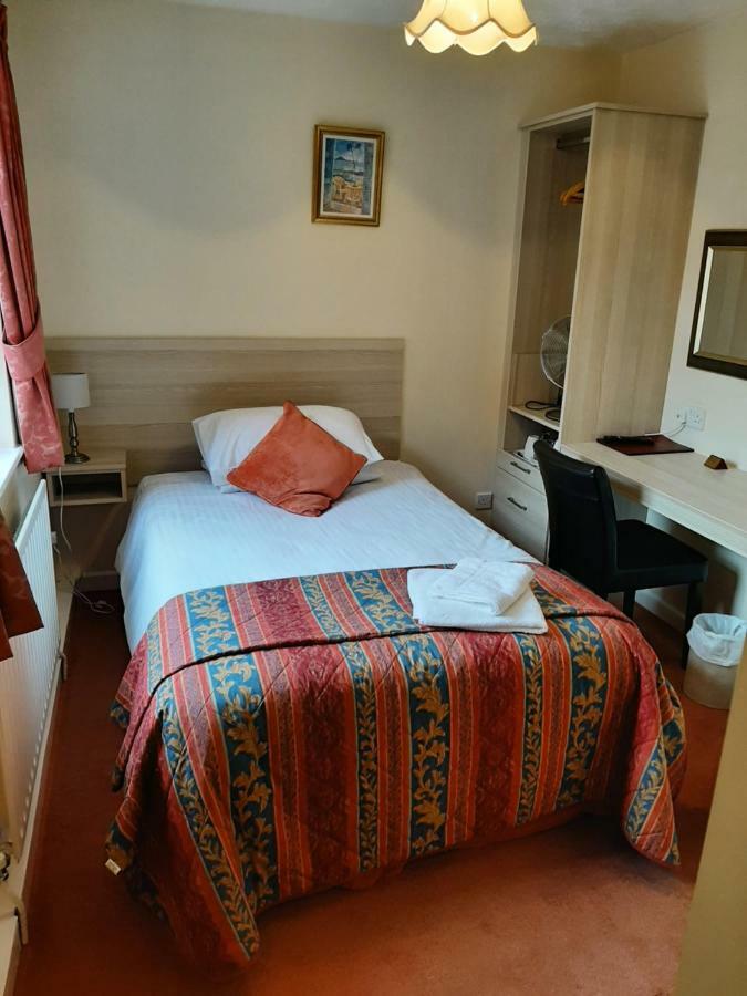 The Pilgrim'S Guest House Newbury  Eksteriør bilde